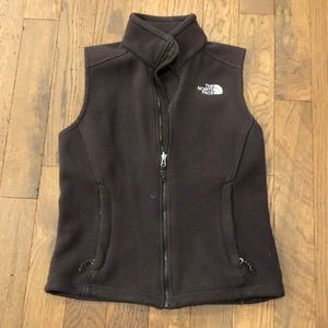 Brown Northface fleece vest